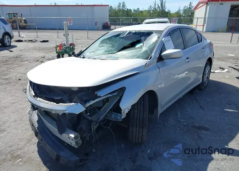 2013 Nissan Altima 2.5 Sv z USA, uszkodzony, nr VIN 1N4AL3AP6DN475692